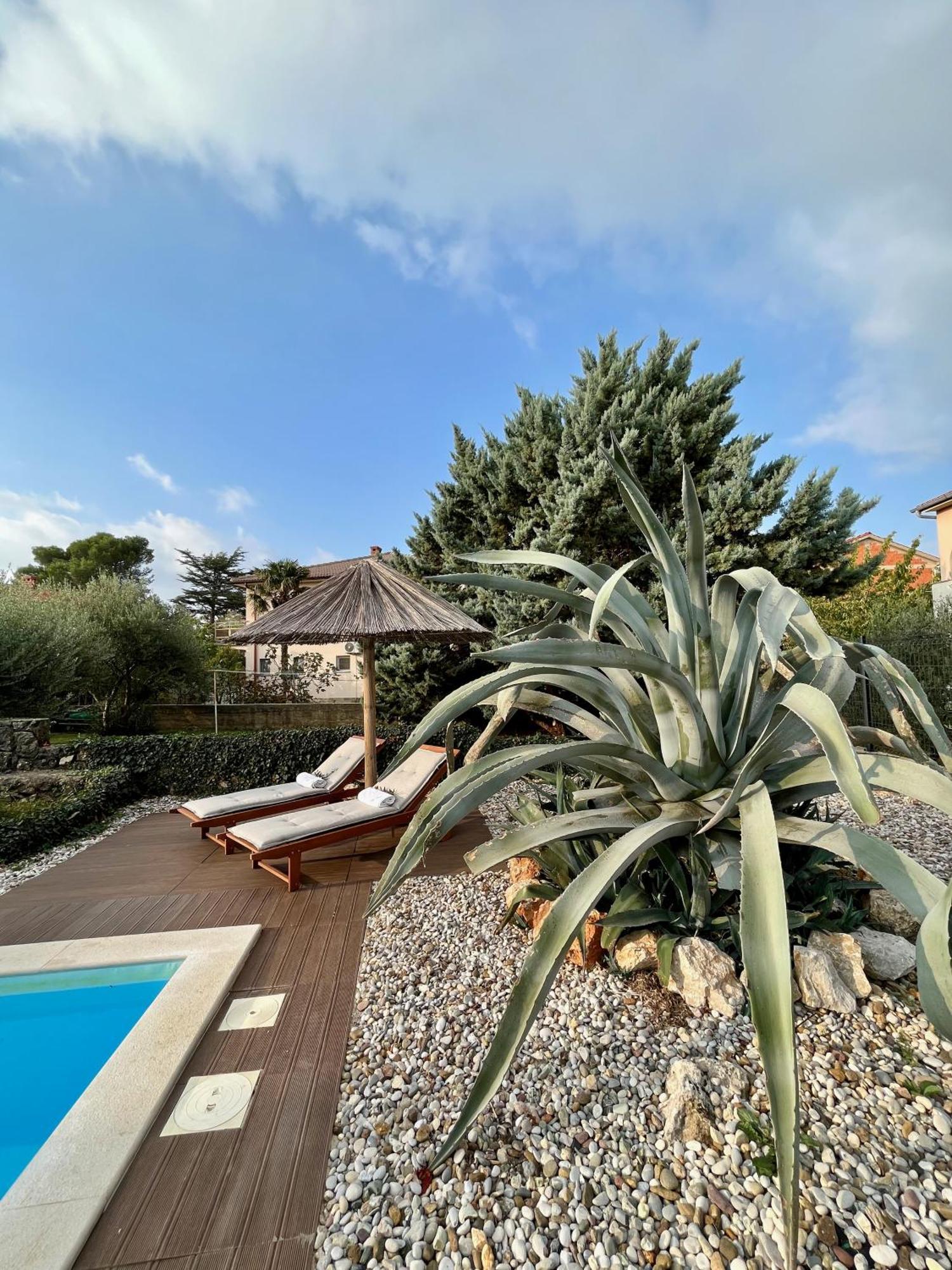Villa Cimic Крк Екстер'єр фото